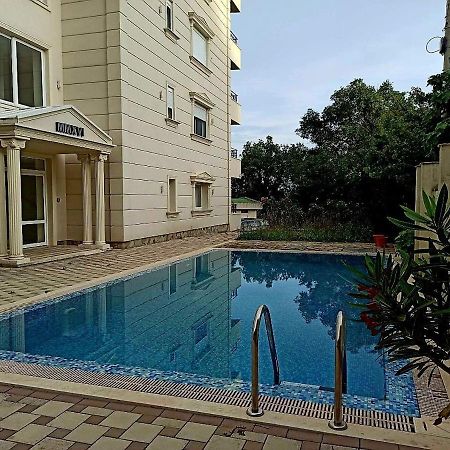 Greenhill-1 Sutomore Apartm Екстер'єр фото